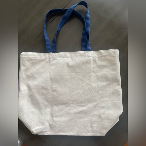 Kate Spade New York x Target and Embroidered Fish Fish Design Tote and Wine bag. - Picture 3 of 8